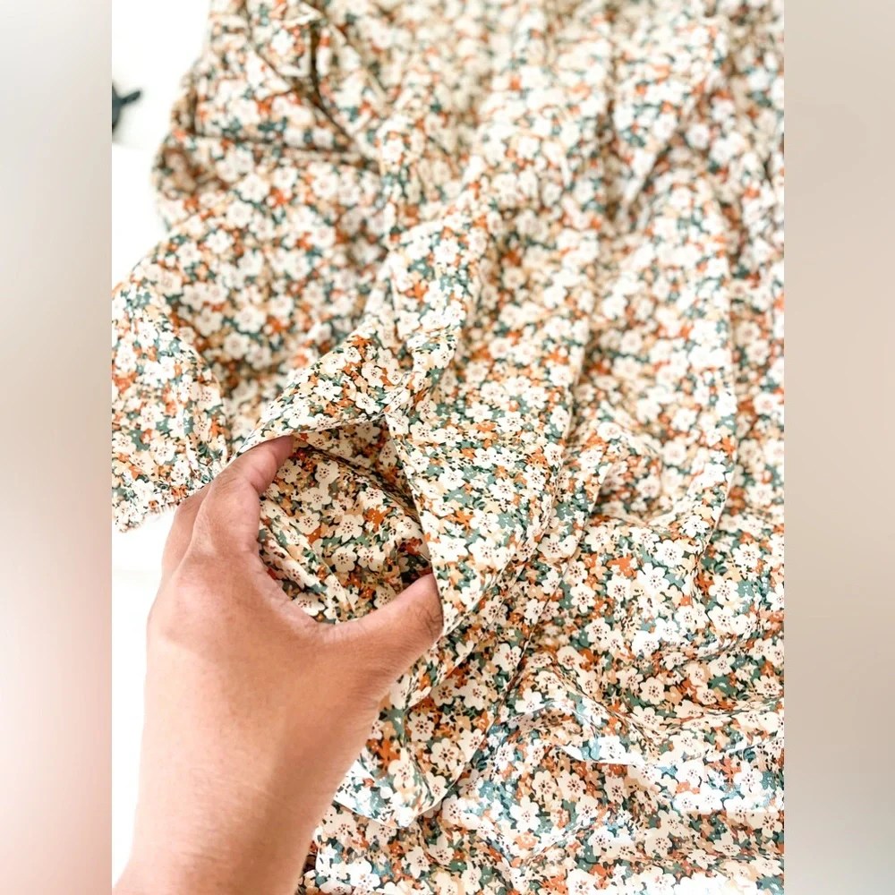|SOLD| Carly Jean Los Angeles Ellie Dress - Picture 4 of 11